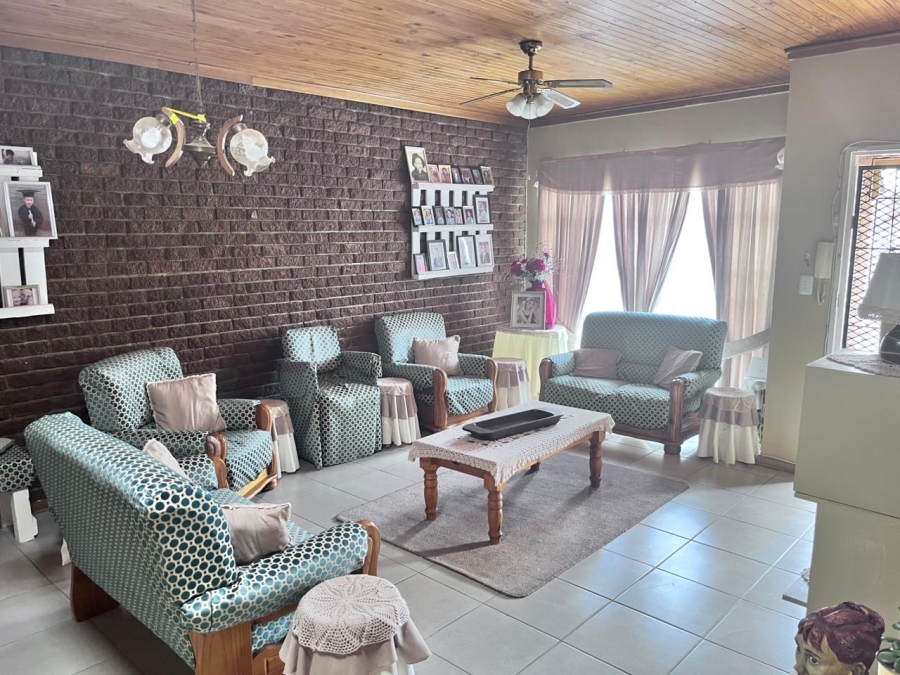 3 Bedroom Property for Sale in Pellissier Free State